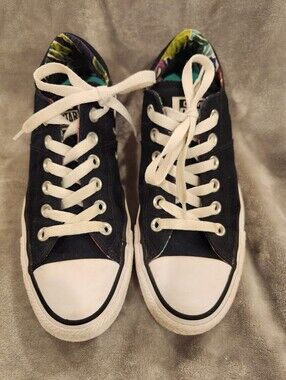 Converse Black Canvas Low-Top Sneakers with White Toe Caps, Size 7